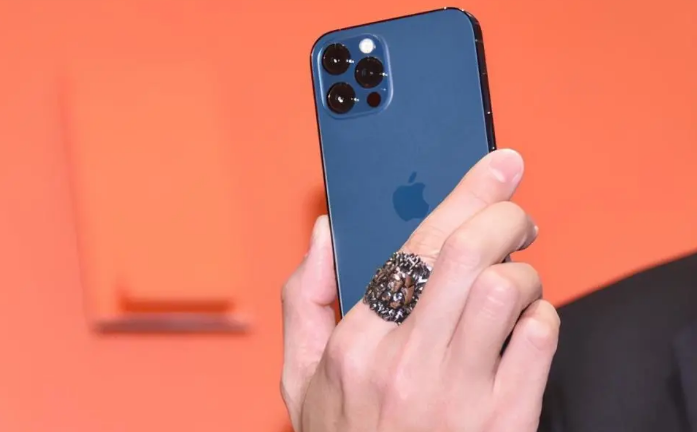隰县苹果手机维修分享iPhone12系列重启方法教程 